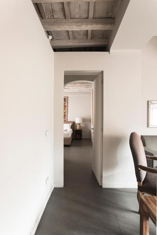 Ferienwohnung Charming Penthouse In Piazza Venezia With Terrace Rom Exterior foto