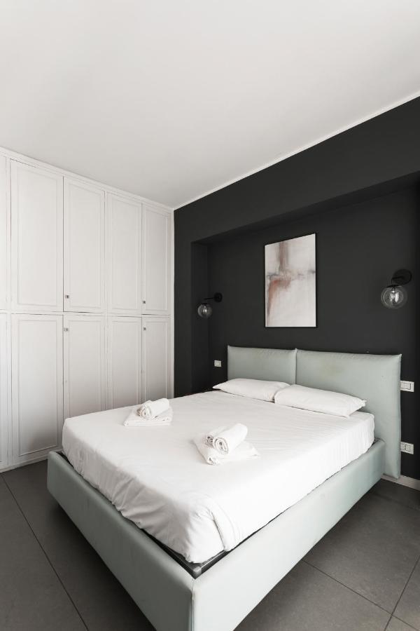 Ferienwohnung Charming Penthouse In Piazza Venezia With Terrace Rom Exterior foto