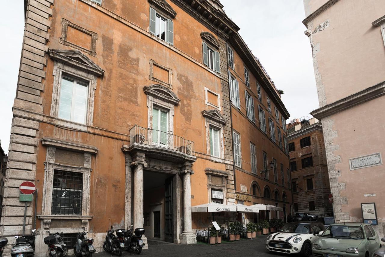 Ferienwohnung Charming Penthouse In Piazza Venezia With Terrace Rom Exterior foto