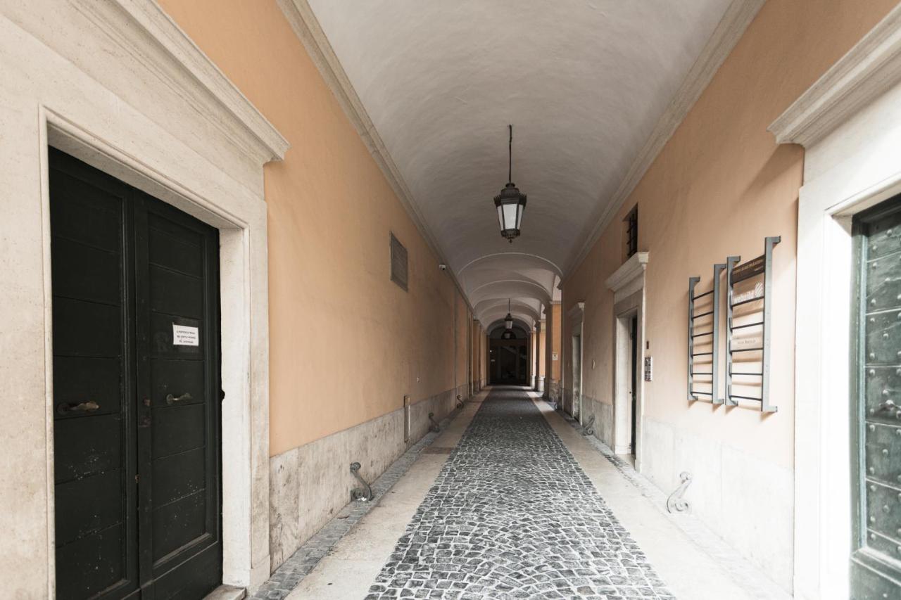 Ferienwohnung Charming Penthouse In Piazza Venezia With Terrace Rom Exterior foto